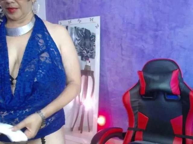 Offline SaraSmith2 on BongaCams
