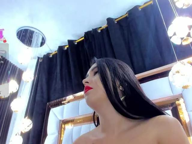 BongaCams SarayRoyse is Freechat SarayRoyse — I love kisses, caresses and that you slide your tongue through every corner of my delicious wet body