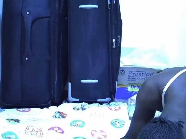 Offline sexxy-maya1 on BongaCams