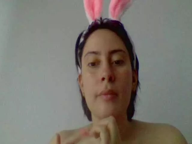 Freechat sexxybunny on BongaCams