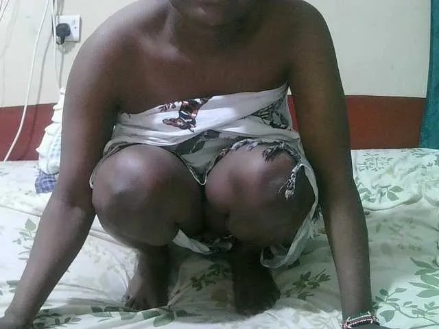 Offline sexy-bbae on BongaCams