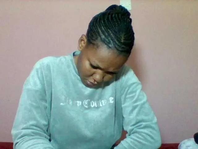 Offline Sexyapple2002 on BongaCams