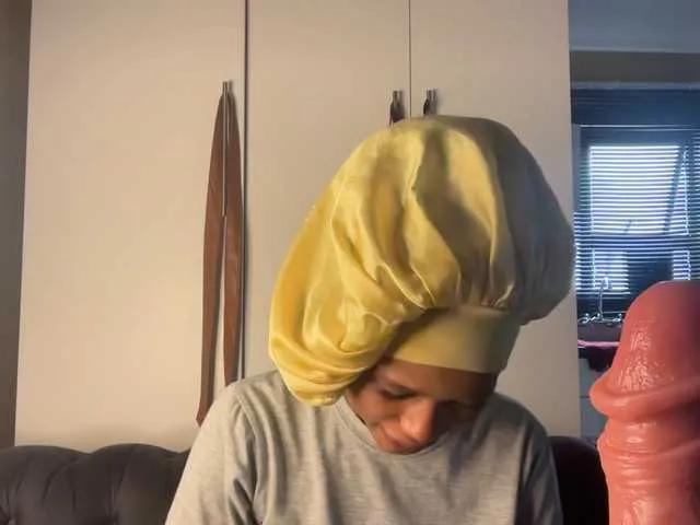 BongaCams Sexybaddie is Freechat Sexybaddie — Ohh while you tip my Cake