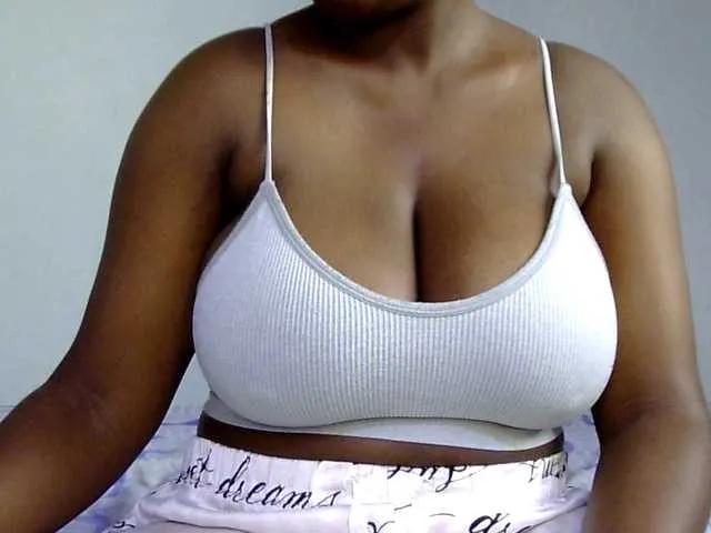 Sexyhazel — Freechat on BongaCams