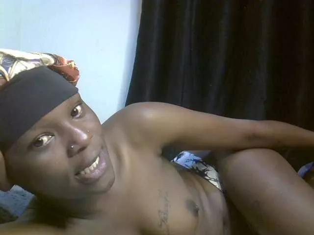 Sexypie on BongaCams