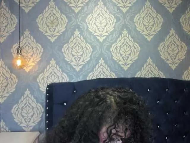 Freechat sofiacowperx on BongaCams