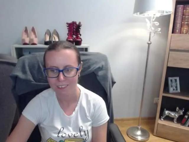 Offline sparkleLizzy on BongaCams