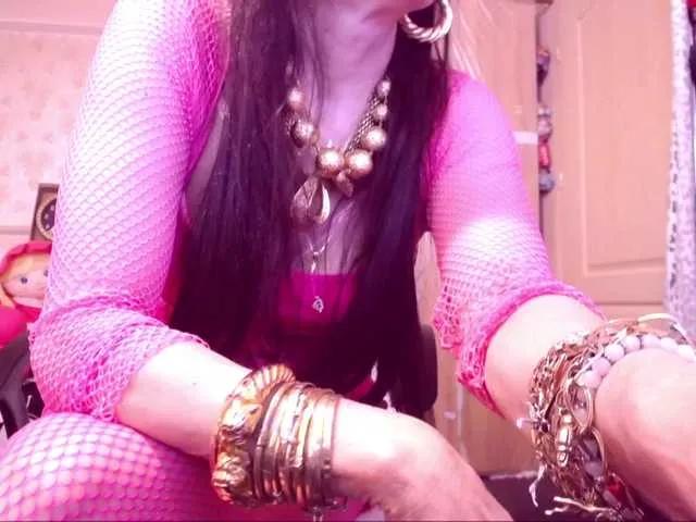 Freechat SpecialCerise on BongaCams