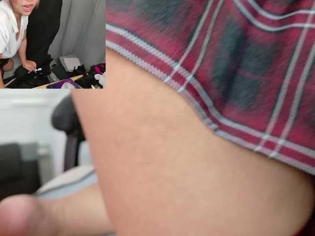 SpikedBella on BongaCams