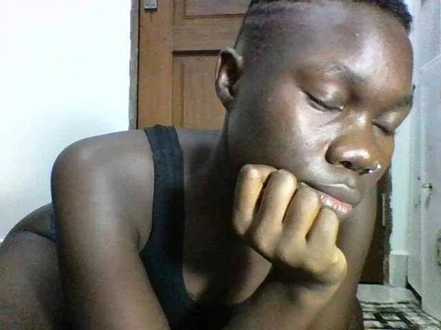 Offline Sweetchocolate on BongaCams