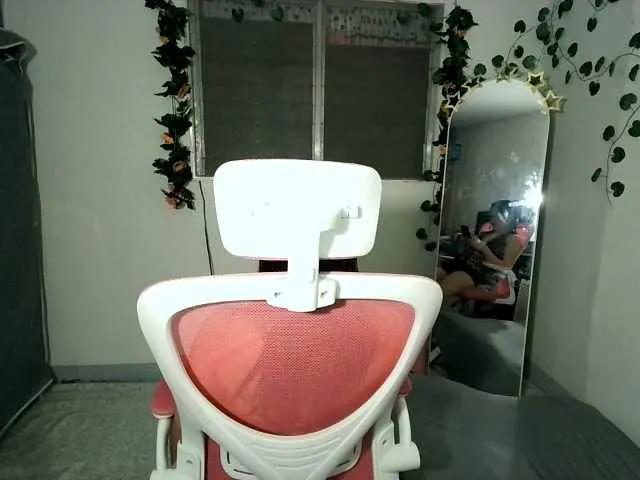 Offline sweetgirl-sarrah on BongaCams