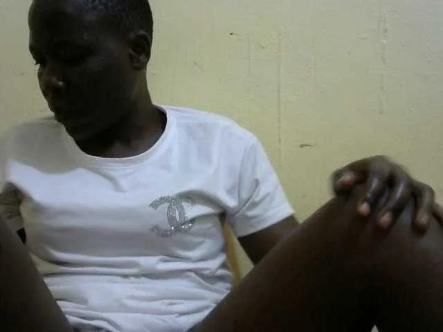 Freechat Sweetmella on BongaCams