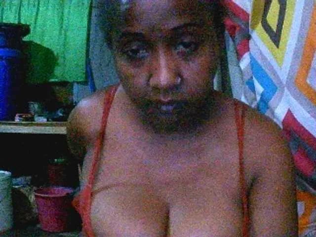 Freechat Sylivinaahh on BongaCams