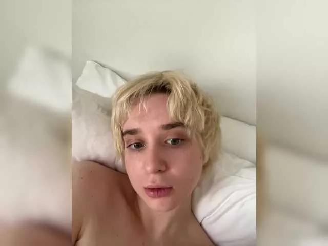 Offline tamagotchigirl on BongaCams