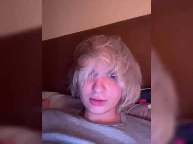 Offline tamagotchigirl on BongaCams