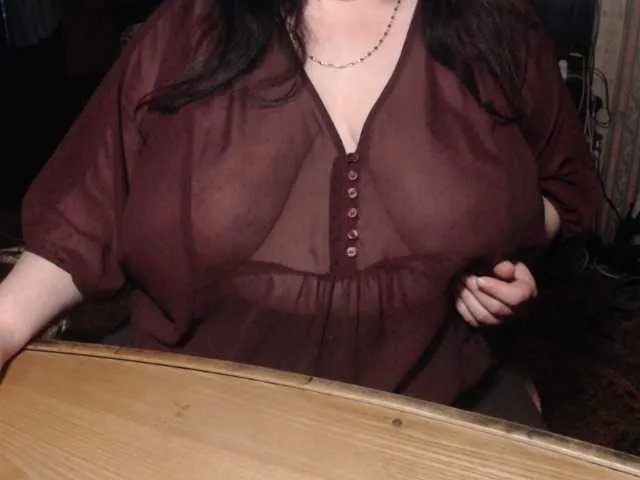 tanyvel34 on BongaCams