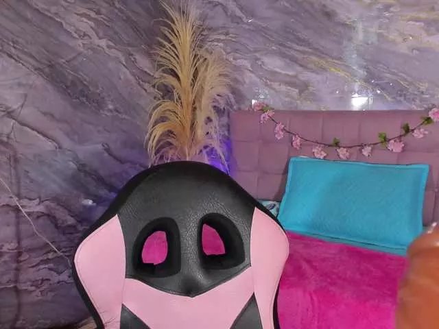 Freechat taylorlee on BongaCams