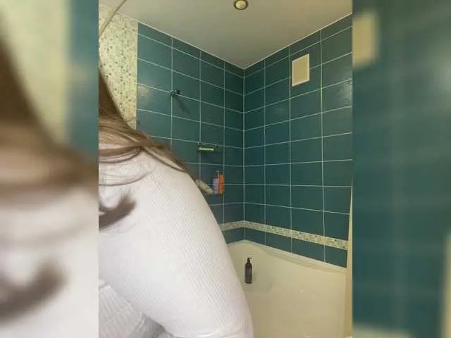 Offline TeddyGirl on BongaCams