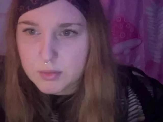 Offline thickgingergoddess on BongaCams