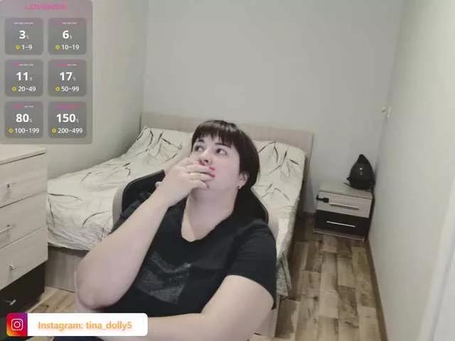 Freechat Tina-Dolly on BongaCams