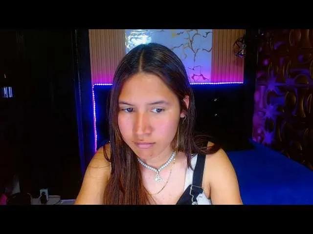 Offline tinibunny on BongaCams