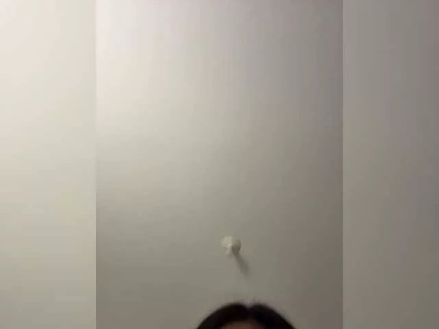 Offline TinyRouse on BongaCams