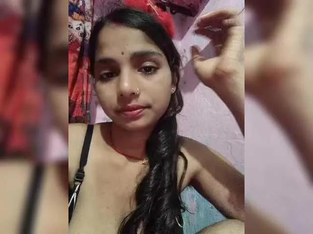 Offline Tunnidelhi on BongaCams