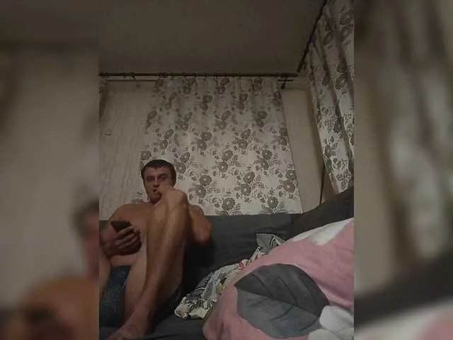 UAlinas2003 on BongaCams