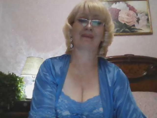 Offline Ur-Mami on BongaCams