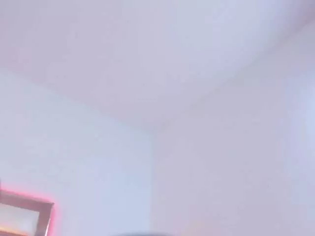 Offline ValentinaColleman on BongaCams