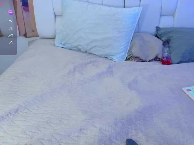 Freechat valkiriamoore on BongaCams