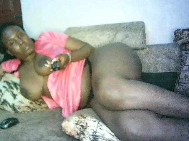 Offline Veravee on BongaCams