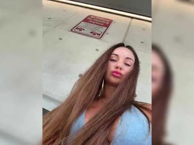 Offline Vishenka7777 on BongaCams