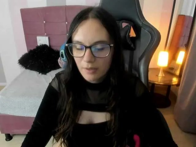 Offline Wandaaa on BongaCams