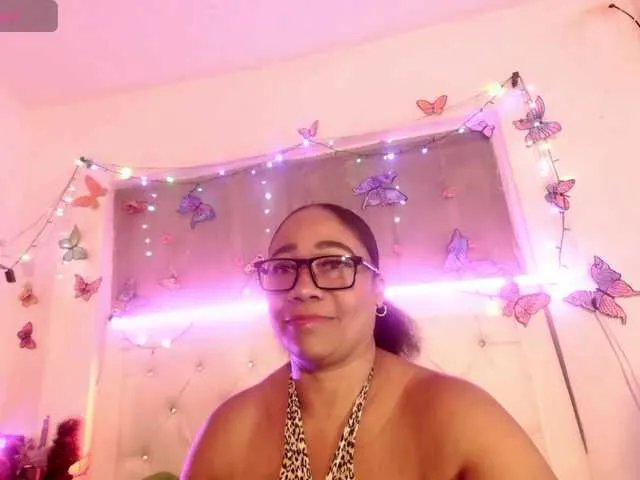 yhazanblake88 on BongaCams