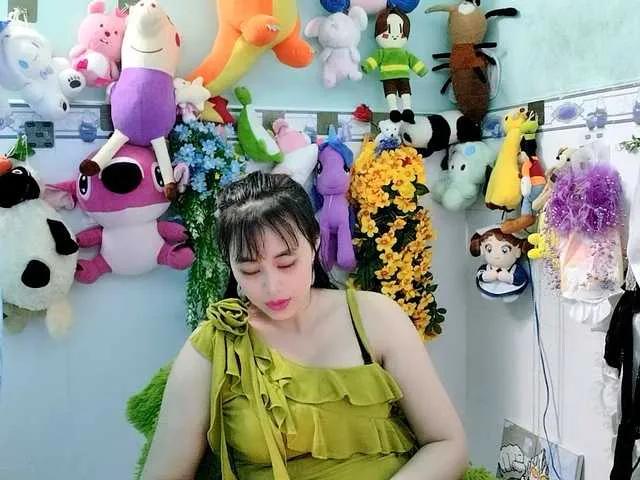 Offline Youngsee69 on BongaCams