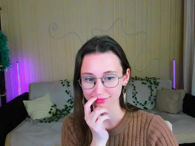 YourLovellyStory — Freechat on BongaCams