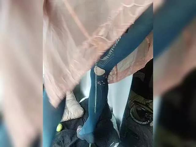 Freechat Yuliya77 on BongaCams