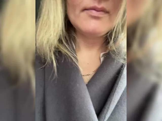 Offline YuliyaLasker on BongaCams