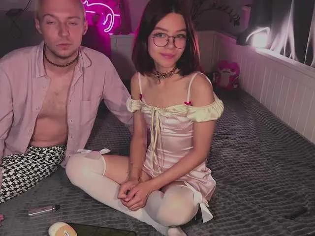 Freechat Z0mb1e on BongaCams