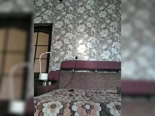 Offline Zarevna on BongaCams