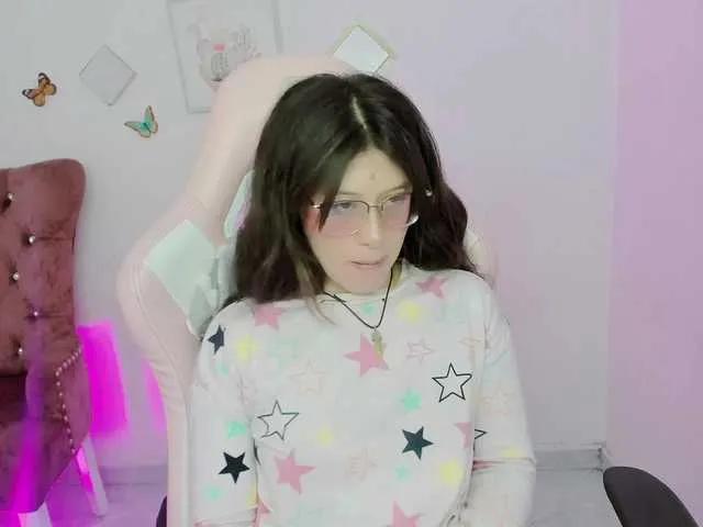 Offline ZooeyBelair on BongaCams