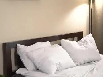 2girls_1dream on Chaturbate