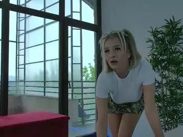 Freechat _parishill on Chaturbate