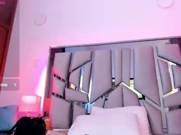 Freechat _valeria_saenz_ on Chaturbate