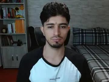 Freechat aaron_paul_ on Chaturbate