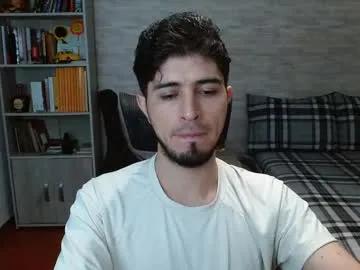 Freechat aaron_paul_ on Chaturbate