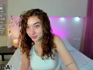 Freechat adelina_bliss on Chaturbate
