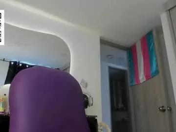 Freechat adelineefoxxx on Chaturbate