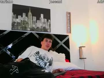 adriano_bigcock on Chaturbate